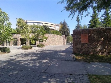 Estacionamiento en venta en Camino El Huinganal 3561, Lo Barnechea