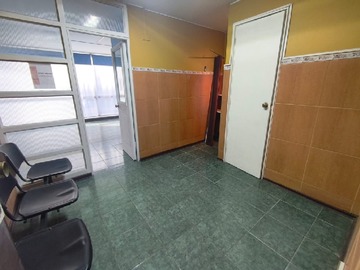Oficina en arriendo mensual en Bandera / metro plaza de armas, Santiago - 1 dormitorio, 1 baño