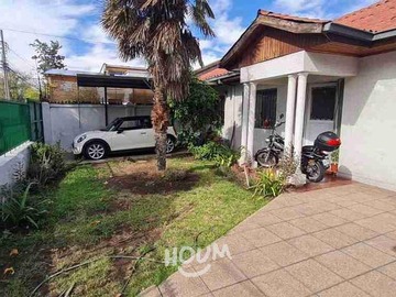 Casa en venta en Sexta Avenida, San Miguel - 4 dormitorios, 3 baños