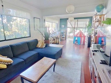 Casa en venta en ¡muy recomendable!, Providencia - 6 dormitorios, 4 baños
