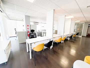 Oficina en arriendo mensual en Barros Borgoño al 100, Providencia - 2 baños