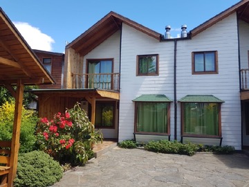 Casa en arriendo mensual en Samuel riders, Villarrica - 3 dormitorios, 2 baños