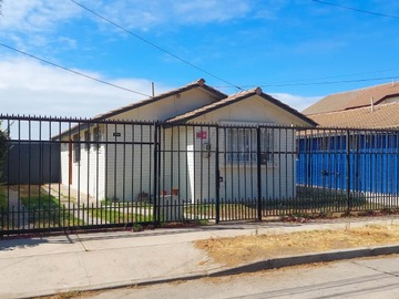 Casa en venta en Venta casa blanca 3d/2b peñuelas, Coquimbo - 3 dormitorios, 2 baños