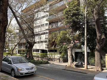 Departamento en venta en Comodo departamento ubicado en calle dario urzua providencia, Providencia - 3 dormitorios, 1 baño