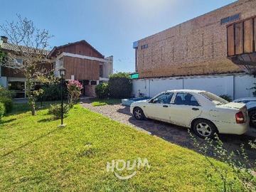 Casa en venta en Llico, San Miguel - 7 dormitorios, 6 baños