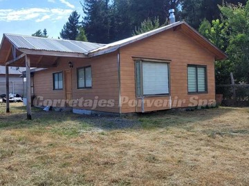 Casa en arriendo mensual en Hermosa casa en arriendo camino pucon-caburgua (177113), Pucón - 3 dormitorios, 1 baño