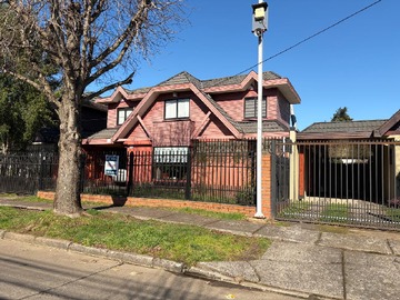 Casa en venta en Casa Barrio Ingles, Temuco, Vende Trapp Propiedades - 4 dormitorios, 4 baños
