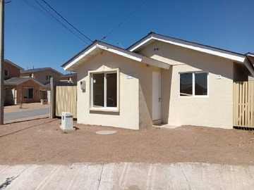 Casa en arriendo mensual en En la Serena - 2 dormitorios, 1 baño