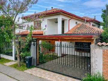 Casa en venta en Vende Amplia y Acogedora Casa Talca (149897), Talca - 5 dormitorios, 3 baños