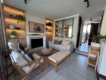 Casa en venta en Colegio San Anselmo / José Rabat, Colina - 3 dormitorios, 3 baños