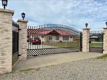Parcela en venta en Vende Parcela con Casa - 4 dormitorios, 3 baños