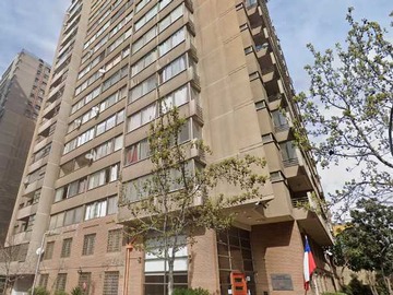 Departamento en arriendo mensual en Oportunidad Única en el Corazón de la Ciudad (169891), Santiago - 2 dormitorios, 2 baños