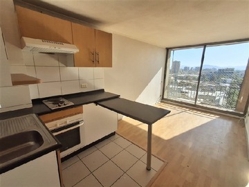 Departamento en venta en Av. Brasil / Gral. Mackenna, Santiago - 1 dormitorio, 1 baño