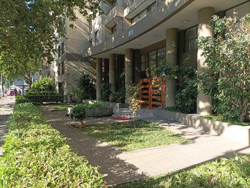 Departamento en venta en Vista Despejada. Amplio. Metro Santa Ana (172884), Santiago - 2 dormitorios, 2 baños