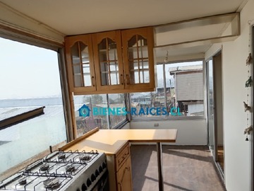 Casa en arriendo mensual en Villa Magisterio, Valparaíso - 3 dormitorios, 1 baño