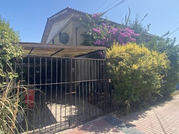 Casa en venta en Ojos del salado 241, Talagante - 3 dormitorios, 3 baños