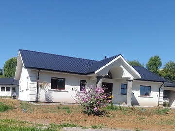 Parcela en venta en Avenida Huichahue, Padre Las Casas - 4 dormitorios, 2 baños
