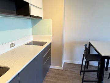 Departamento en arriendo mensual en Amplios Espacios con Excelente Conectividad (140572), Macul - 1 dormitorio, 1 baño