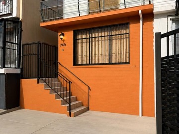 Casa en venta en Puerto natales 749, Viña del Mar - 5 dormitorios, 2 baños