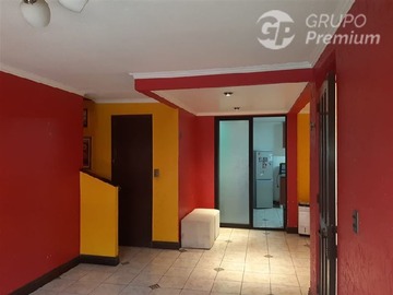 Casa en venta en Sta. Luisa con Las Torres, Quilicura, Quilicura - 2 dormitorios, 1 baño