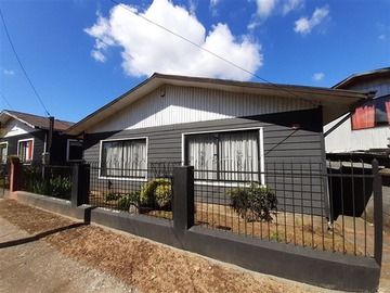 Casa en venta en Casa en venta de 3 dorm. Sector tornagaleones valdivia, Valdivia - 3 dormitorios, 2 baños