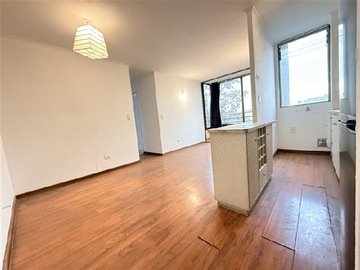 Departamento en venta en MA - Maipú 848 esq San Pablo Depto 3D 1B terraza piso 2 impecable 46/48m2, Santiago - 3 dormitorios, 1 baño
