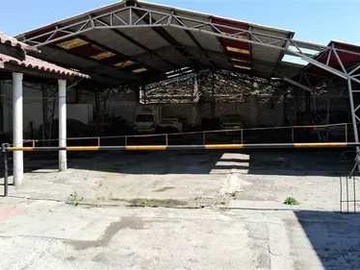 Terreno Industrial en venta en En venta galpón con oficinas (94040), Estación Central - 2 baños