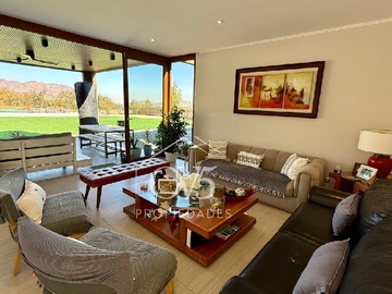 Casa en venta en Estupenda casa nueva, moderna y luminosa (173486), Colina - 5 dormitorios, 5 baños
