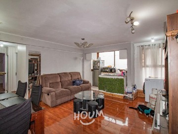 Departamento en venta en Escuela Militar, Santiago - 3 dormitorios, 1 baño