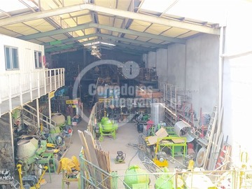 Terreno Industrial en venta en Metro Einstein, Recoleta - 5 baños