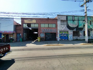 Local Comercial en venta en Avenida Santa Rosa, San Joaquín - 1 dormitorio, 3 baños