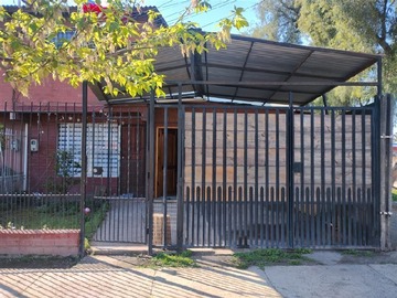Casa en venta en Del Empresario 2961, Puente Alto - 3 dormitorios