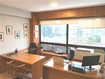 Oficina en venta en Oficina en Venta en Metro Tobalaba - 1 dormitorio, 1 baño