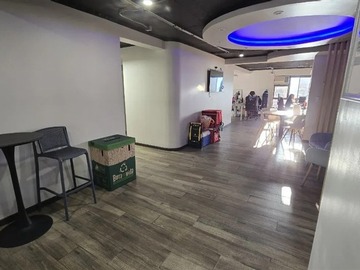 Oficina en venta en Metro Pedro de Valdivia / Marchant Pereira, Providencia - 3 baños