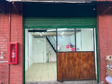 Local Comercial en arriendo mensual en Oferta local comercial (74691), Santiago - 1 baño