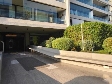 Departamento en venta en Moderno Depto con Excelente Conectividad (166002), Lo Barnechea - 2 dormitorios, 2 baños