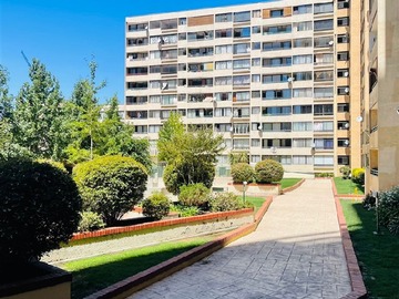 Departamento en arriendo mensual en Libertad / Pdte. Balmaceda, Santiago - 2 dormitorios, 2 baños