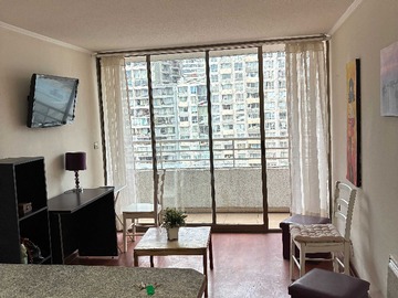 Departamento en arriendo mensual en Dp semi amoblado m u de chile (174375), Santiago - 1 dormitorio, 1 baño