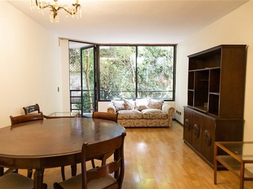 Departamento en venta en Apoquindo/Chesterton, Las Condes - 3 dormitorios, 2 baños