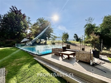 Casa en venta en Valle Escondido / Vista Cancha de Golf, Lo Barnechea - 6 dormitorios, 7 baños