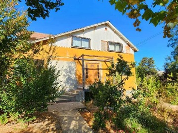 Casa en arriendo mensual en Arriendo casa 8 dormitios con terreno 3000 m2 (86065), Quilpué - 8 dormitorios, 2 baños