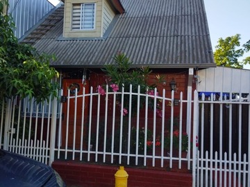 Casa en venta en Calle memrillar, Molina - 3 dormitorios, 1 baño
