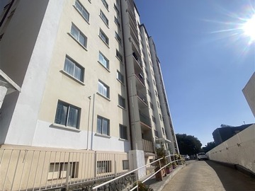Departamento en venta en calle Ramon Carnicer, Cerro Alegre, Valparaíso - 4 dormitorios, 2 baños