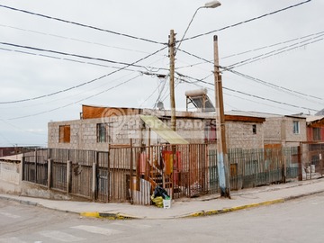 Casa en venta en agustin cabrera 1579, Antofagasta - 7 dormitorios, 4 baños