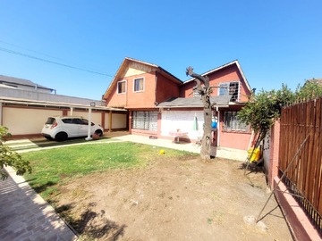 Casa en venta en De la batalla, Maipú - 6 dormitorios, 3 baños