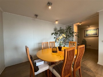 Departamento en arriendo mensual en san francisco de asis con san carlos de apoquindo, Las Condes - 2 dormitorios, 2 baños