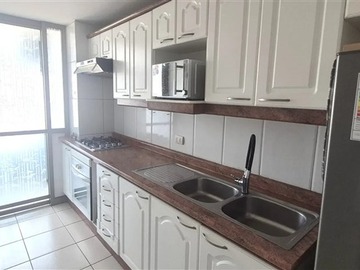 Departamento en arriendo mensual en Mall Costanera, Providencia - 1 dormitorio, 1 baño