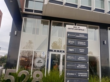 Oficina en venta en 30 oriente 2 norte, Talca - 2 dormitorios, 2 baños