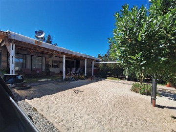 Casa en venta en Camino costero el quisco, El Quisco - 3 dormitorios, 2 baños