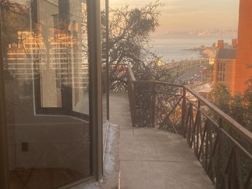 Departamento en arriendo mensual en Avenida Los Placeres 910, Valparaíso - 3 dormitorios, 2 baños